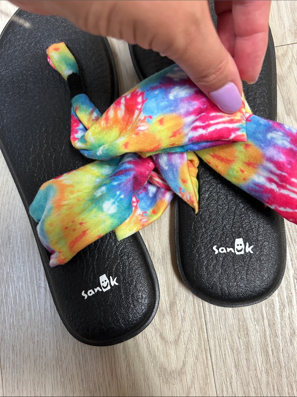 Sanuk Tie-Dye Black Footbed Slide Sandals - Picture 3 of 5